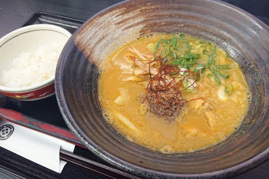 橙々亭 そぼろ入り カレーうどん(800円)