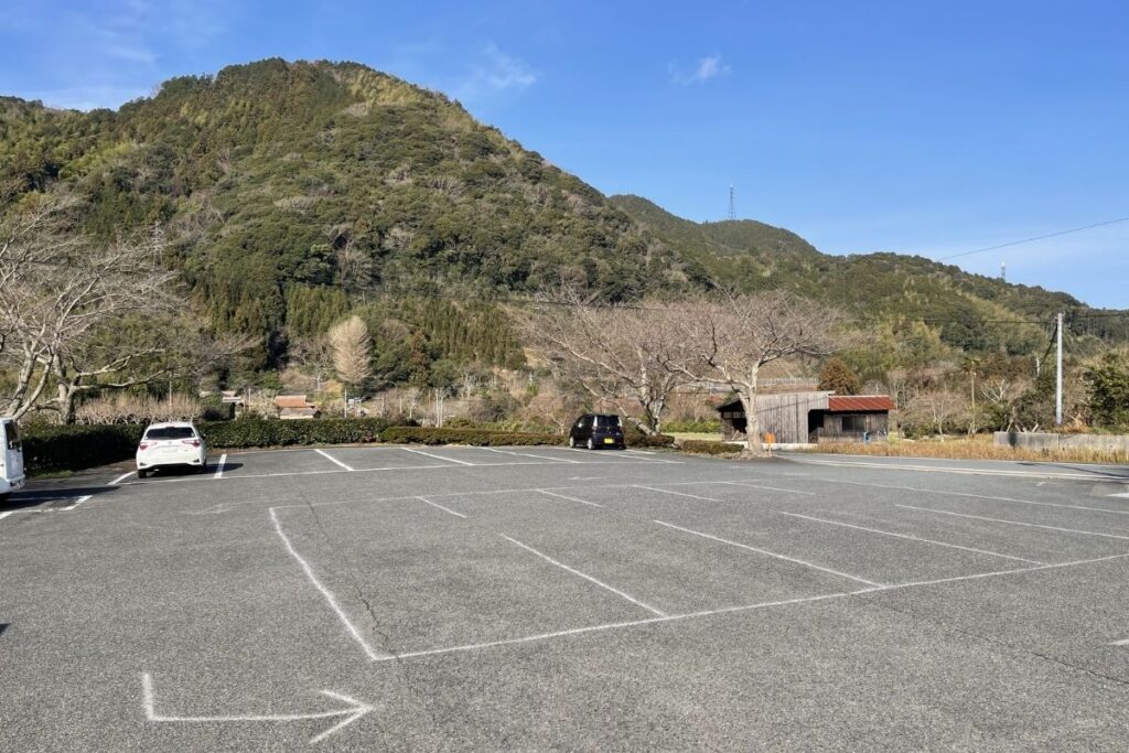 萩往還梅林園 駐車場