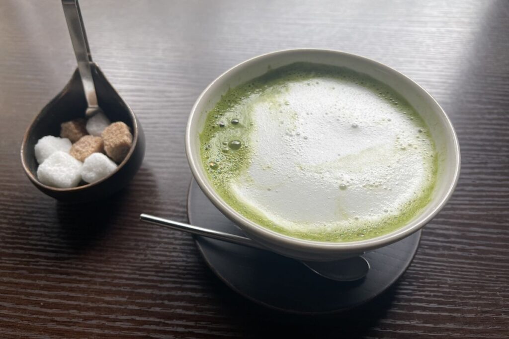 藍場川の家 まっ茶ラテ(530円)