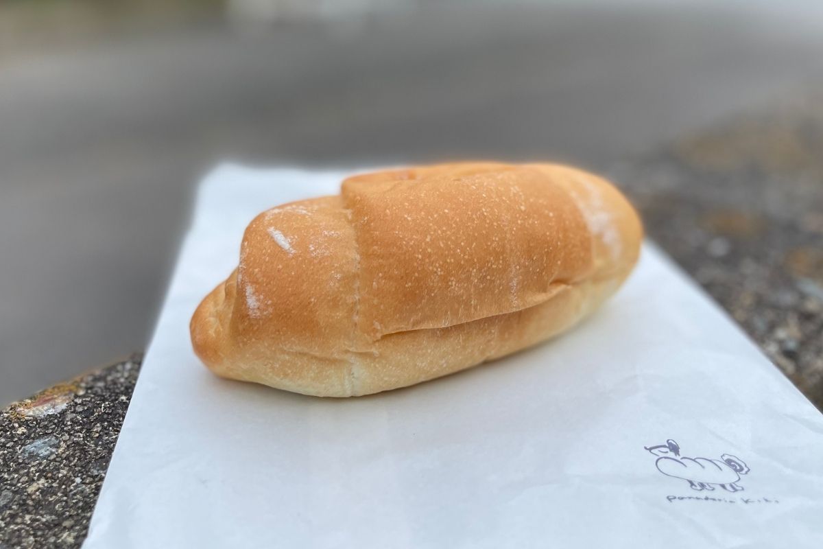 キキ 塩バターパン(250円)