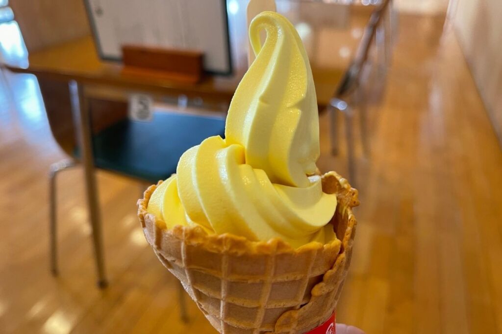 夏みかんソフトクリーム2