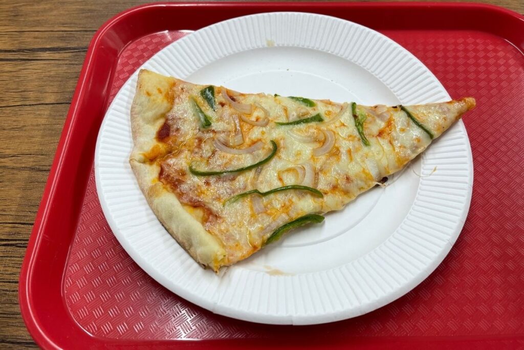 PIZZA NY オニオン＆ピーマン(350円)