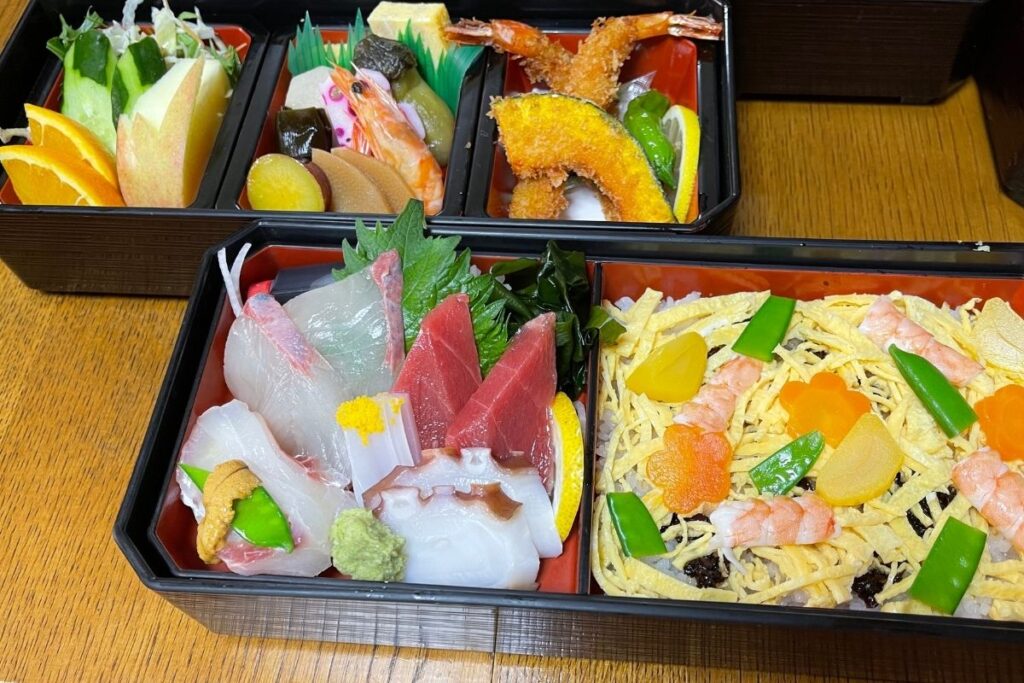 豊月 豊月弁当(2,860円)
