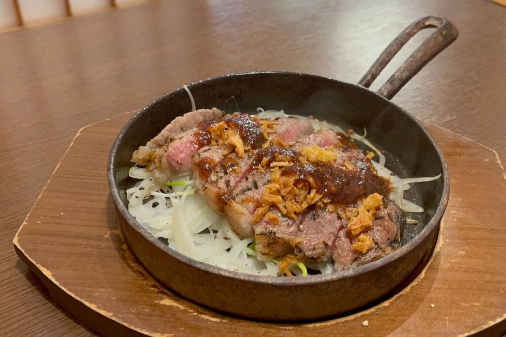 銀 国産和牛ステーキ(1,089円)