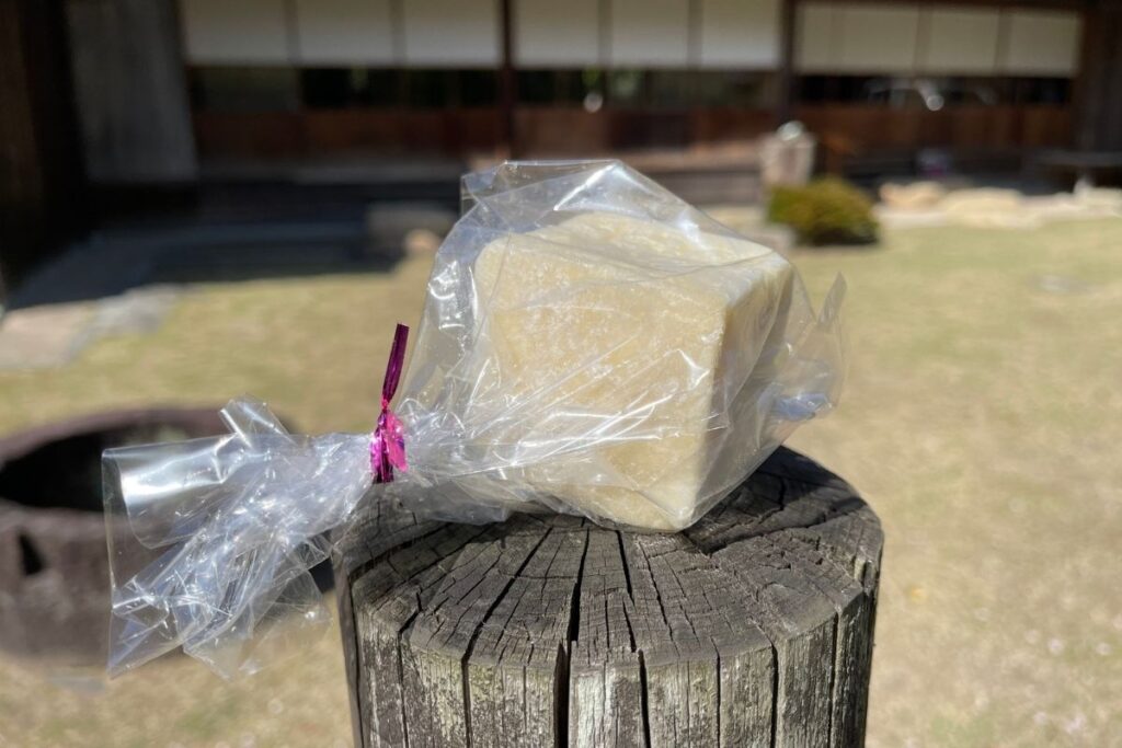 MOCO CAFE カスタードキューブ(150円)
