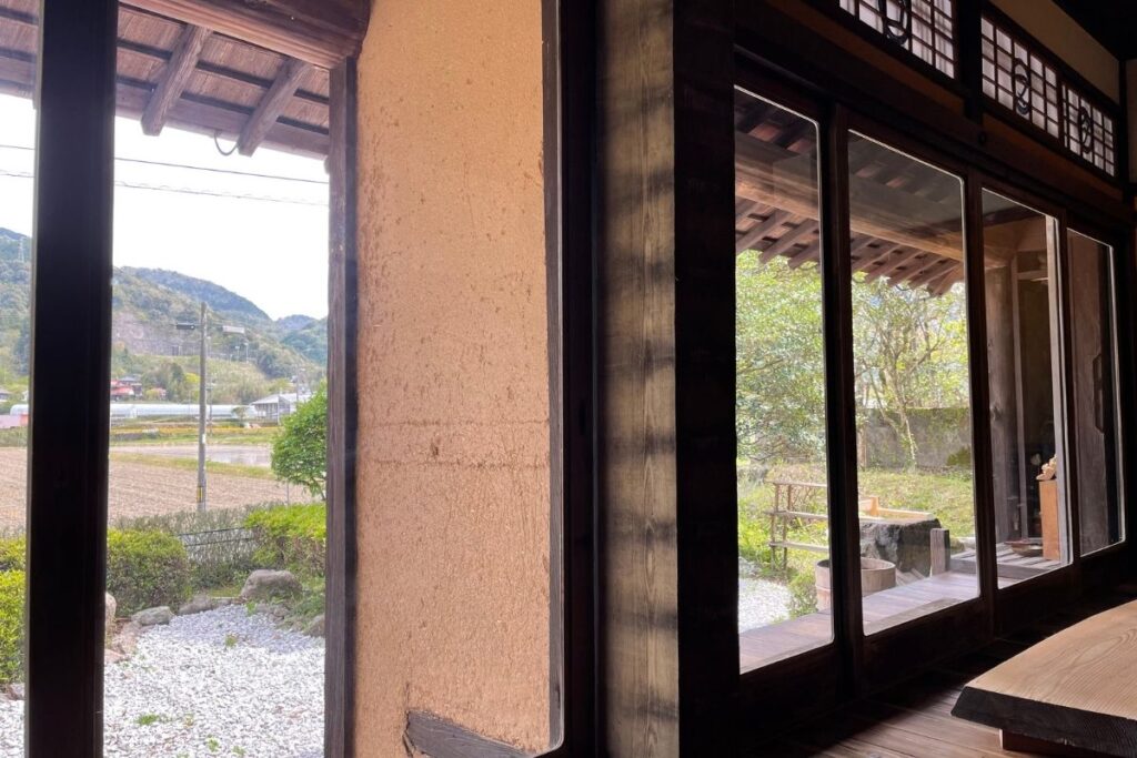 彦六又十郎 店内5