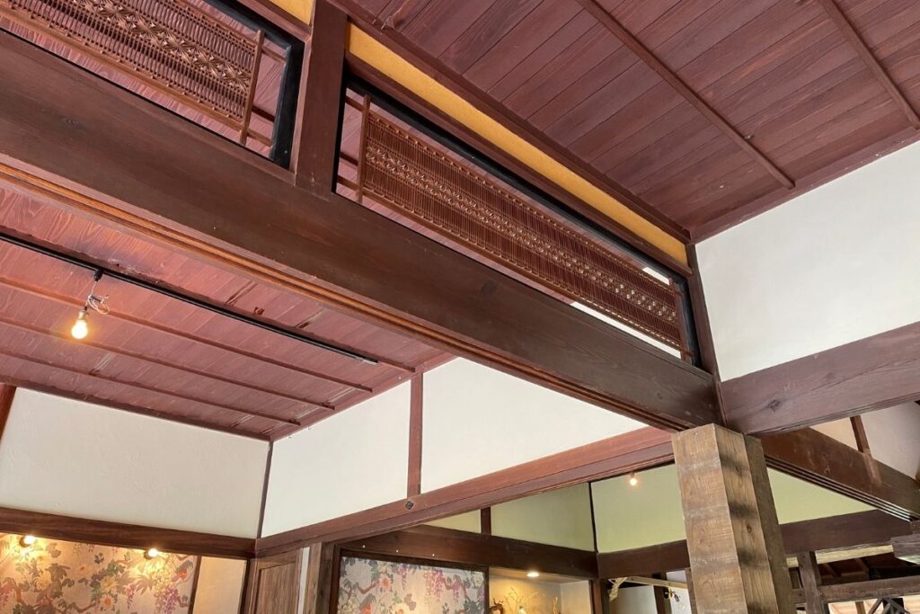 彦六又十郎 店内3