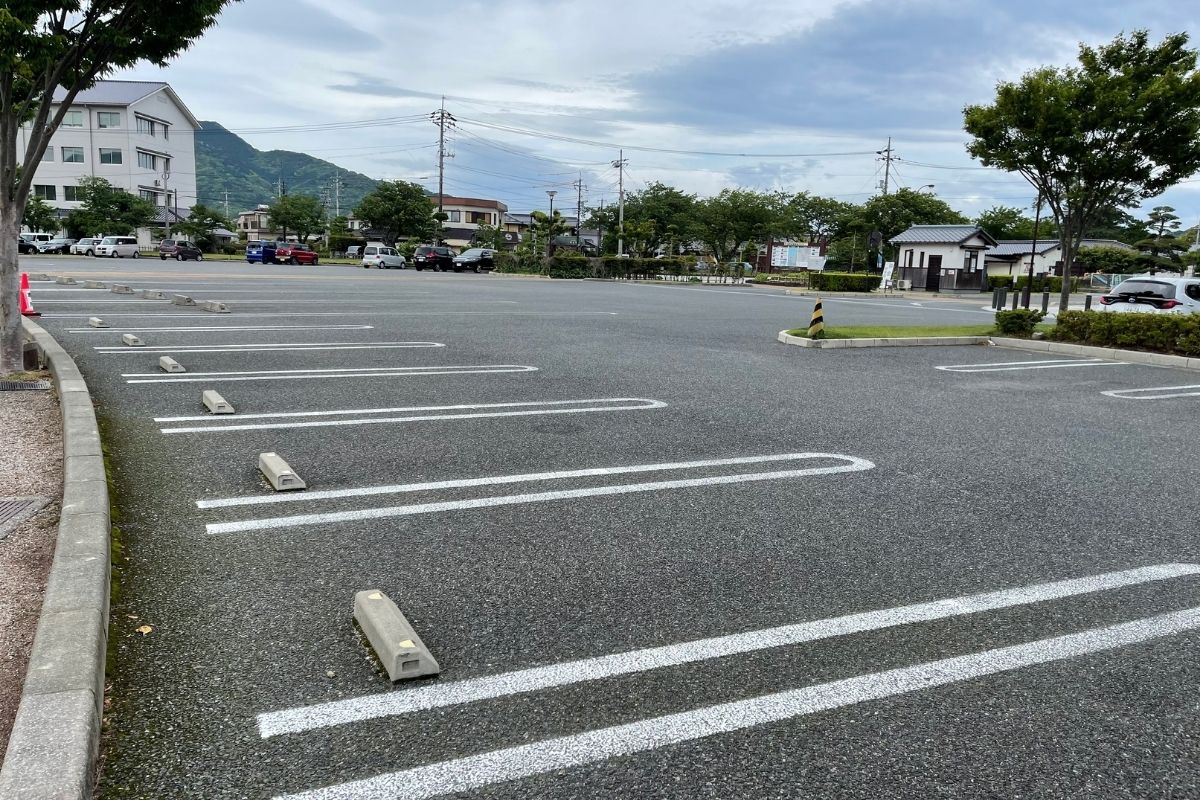 中央公園 駐車場1