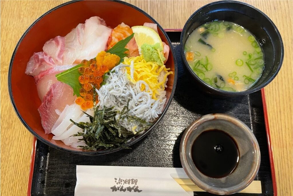 がんがん 海鮮丼(1,450円)
