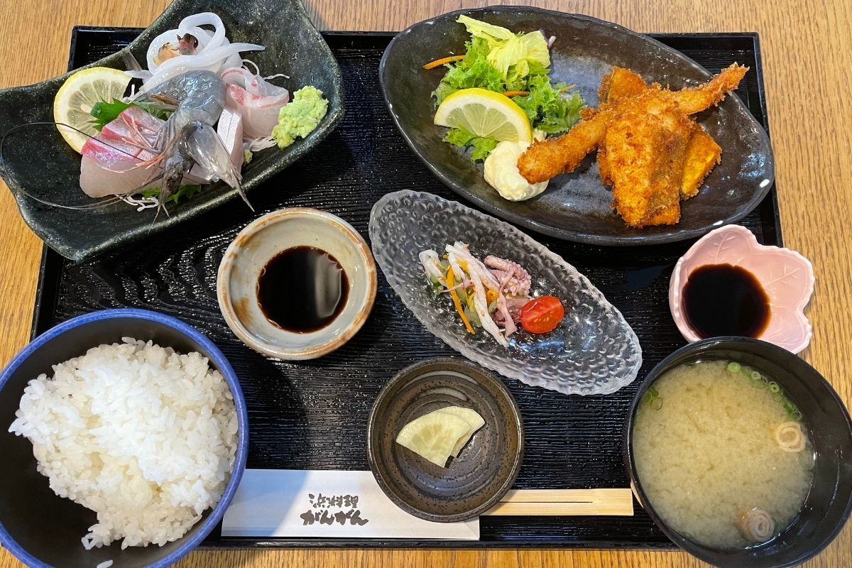 がんがん がんがんスペシャル定食(1,650円)