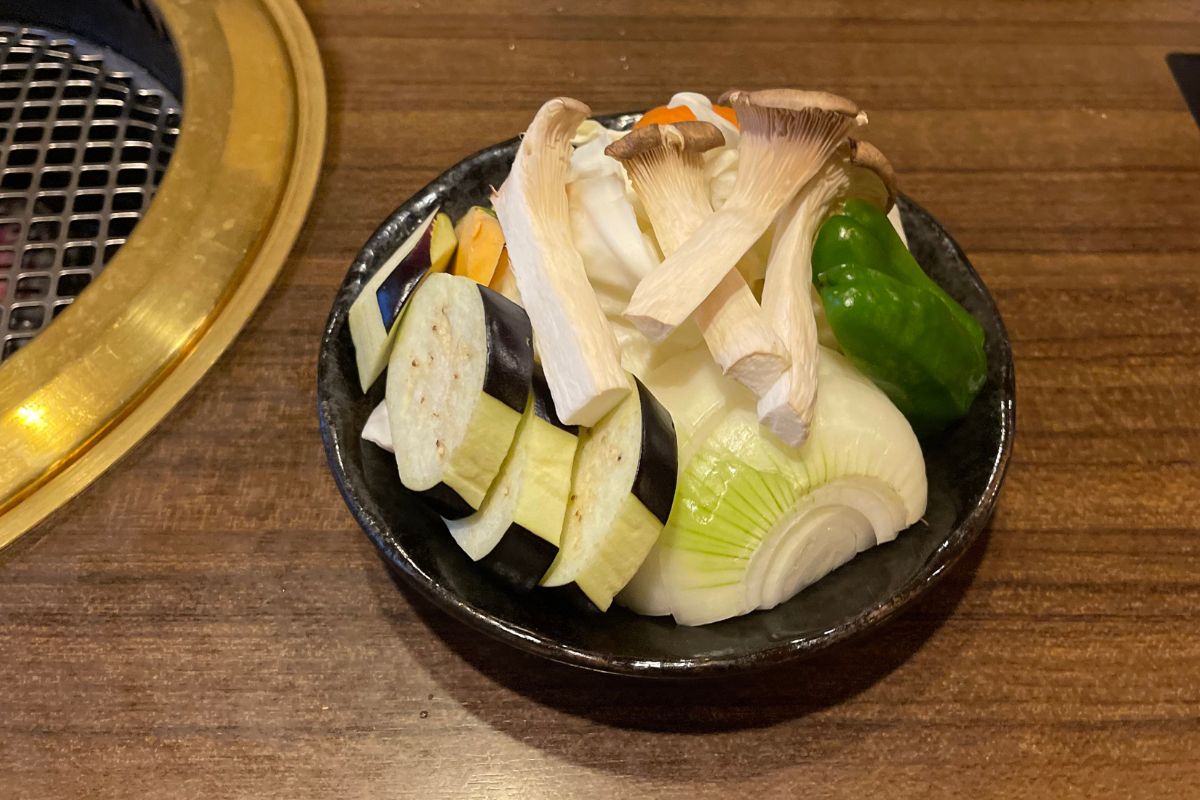 牛ちゃん 焼き野菜盛り合わせ(450円)