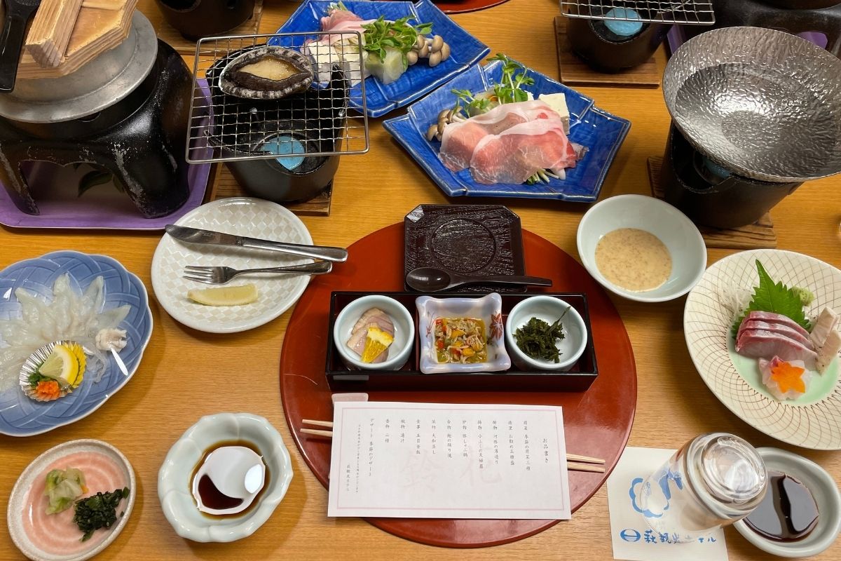 萩観光ホテル 夕食(2023年1月)
