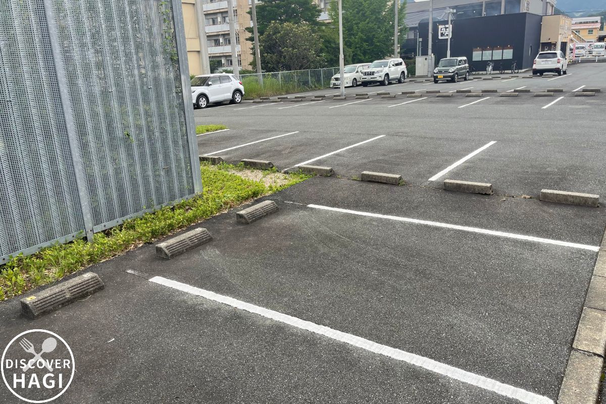 居酒屋 坂田 駐車場1