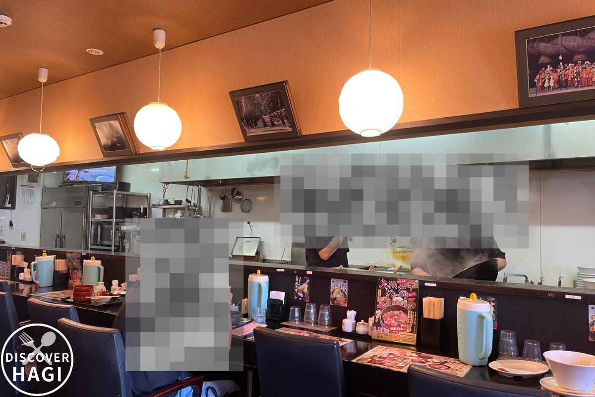 出雲の國麺家 店内2